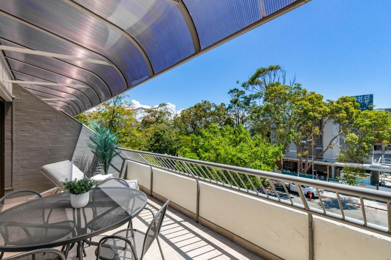 Aparthotel Saks On Hastings Noosa Heads Esterno foto