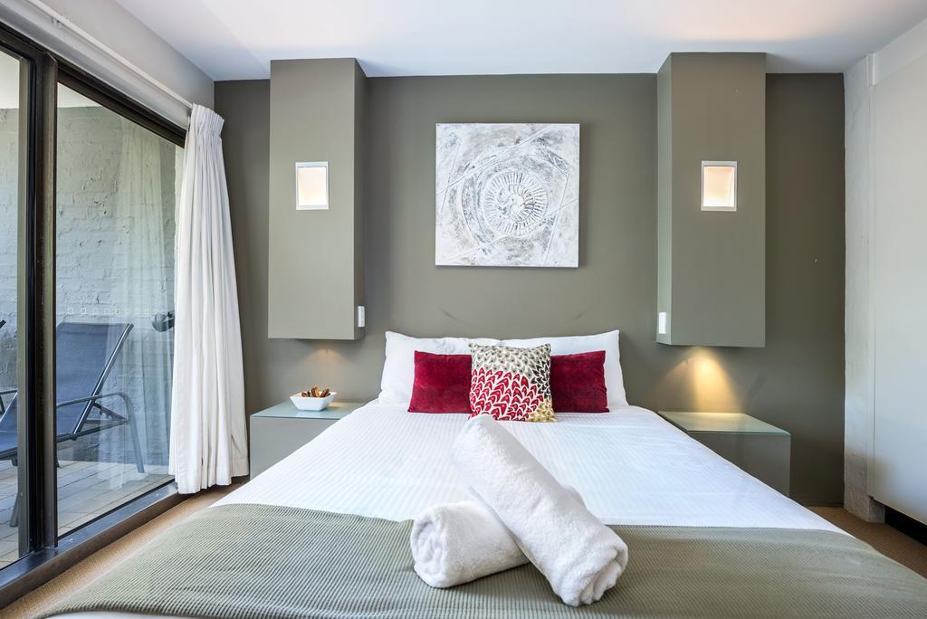 Aparthotel Saks On Hastings Noosa Heads Esterno foto