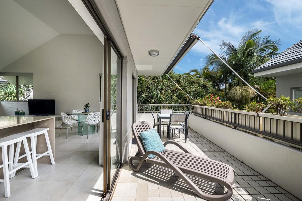 Aparthotel Saks On Hastings Noosa Heads Esterno foto