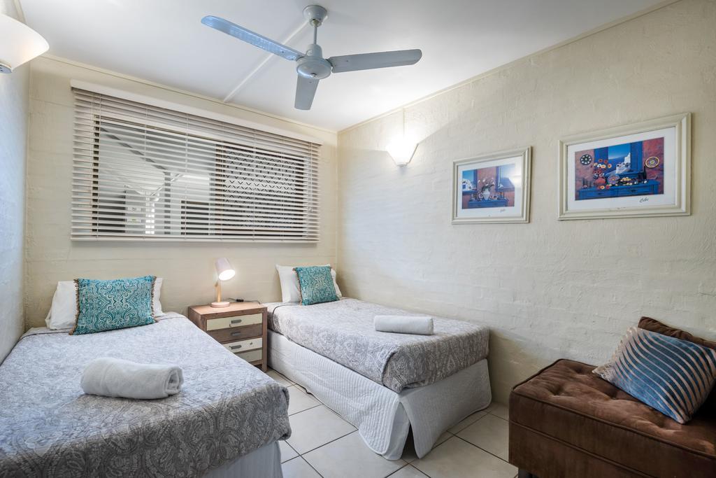 Aparthotel Saks On Hastings Noosa Heads Esterno foto