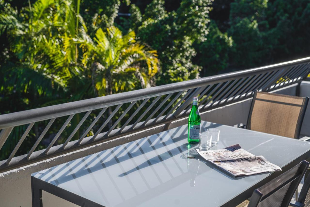 Aparthotel Saks On Hastings Noosa Heads Esterno foto