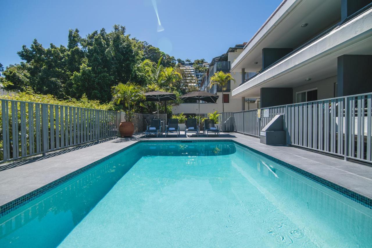 Aparthotel Saks On Hastings Noosa Heads Esterno foto